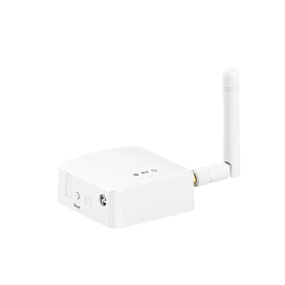 gl-inet-iot-gl-s10-ble-gateway-poe-mqtt-wandmontage image 1