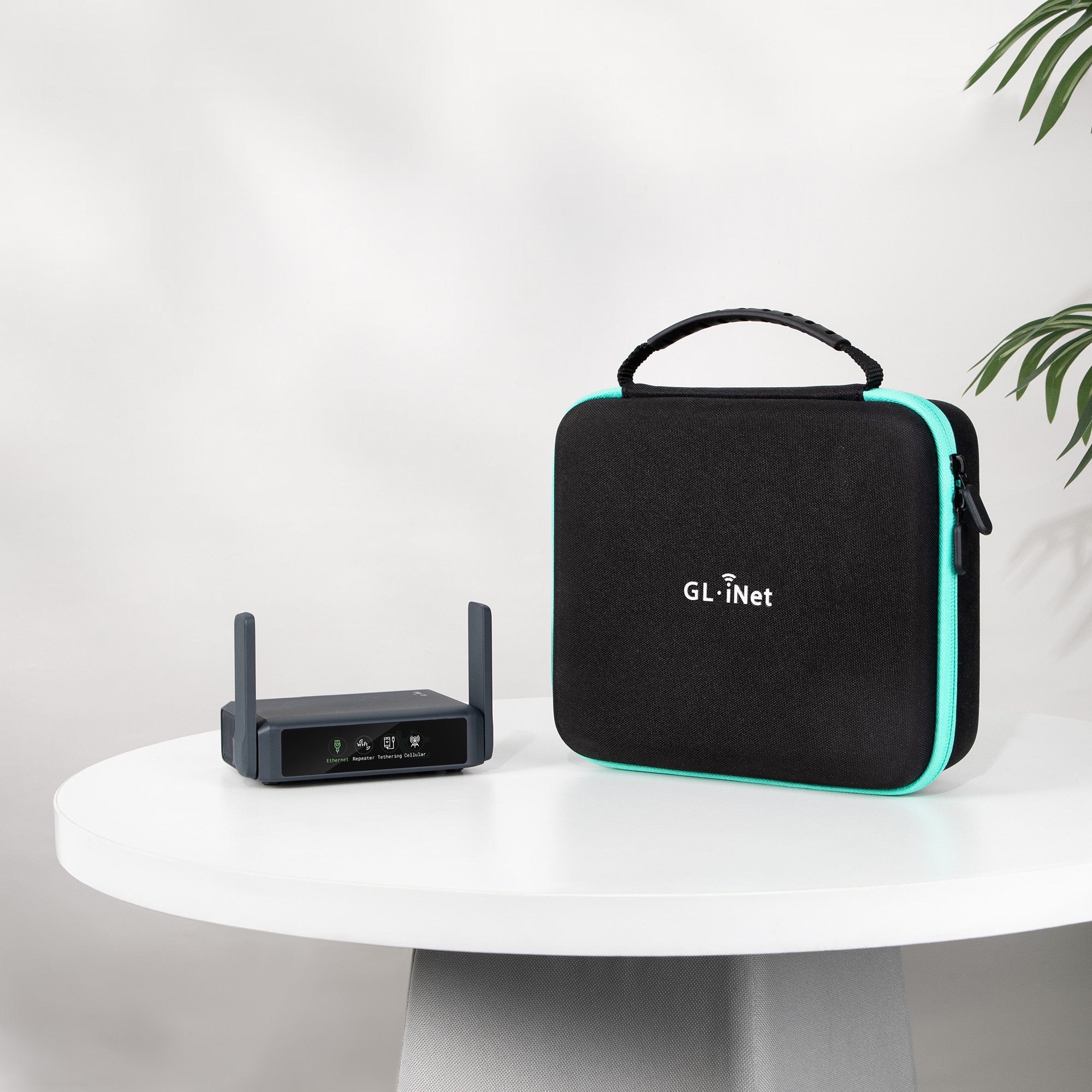 gl-inet-mini-routers-organizer-pouch-tasche-schwarz image 2